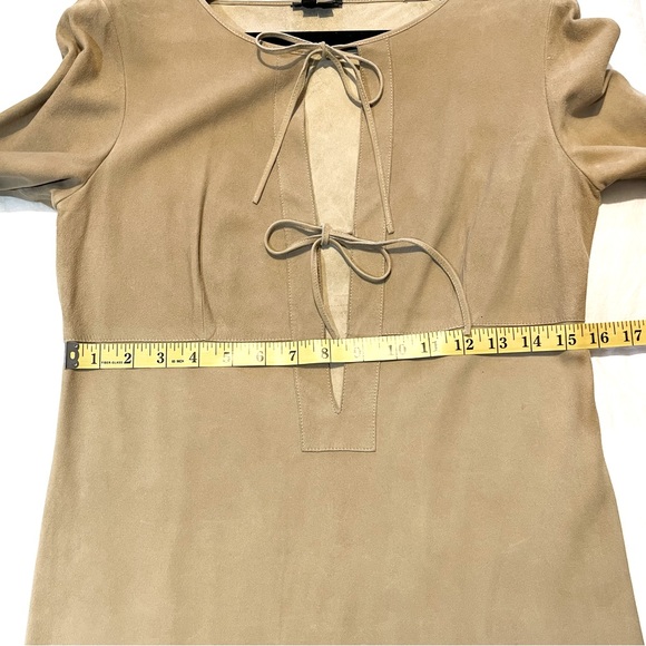 Theory Boho Leather Top with two leather corded bows Size M - Carmel color - Picture 10 of 17